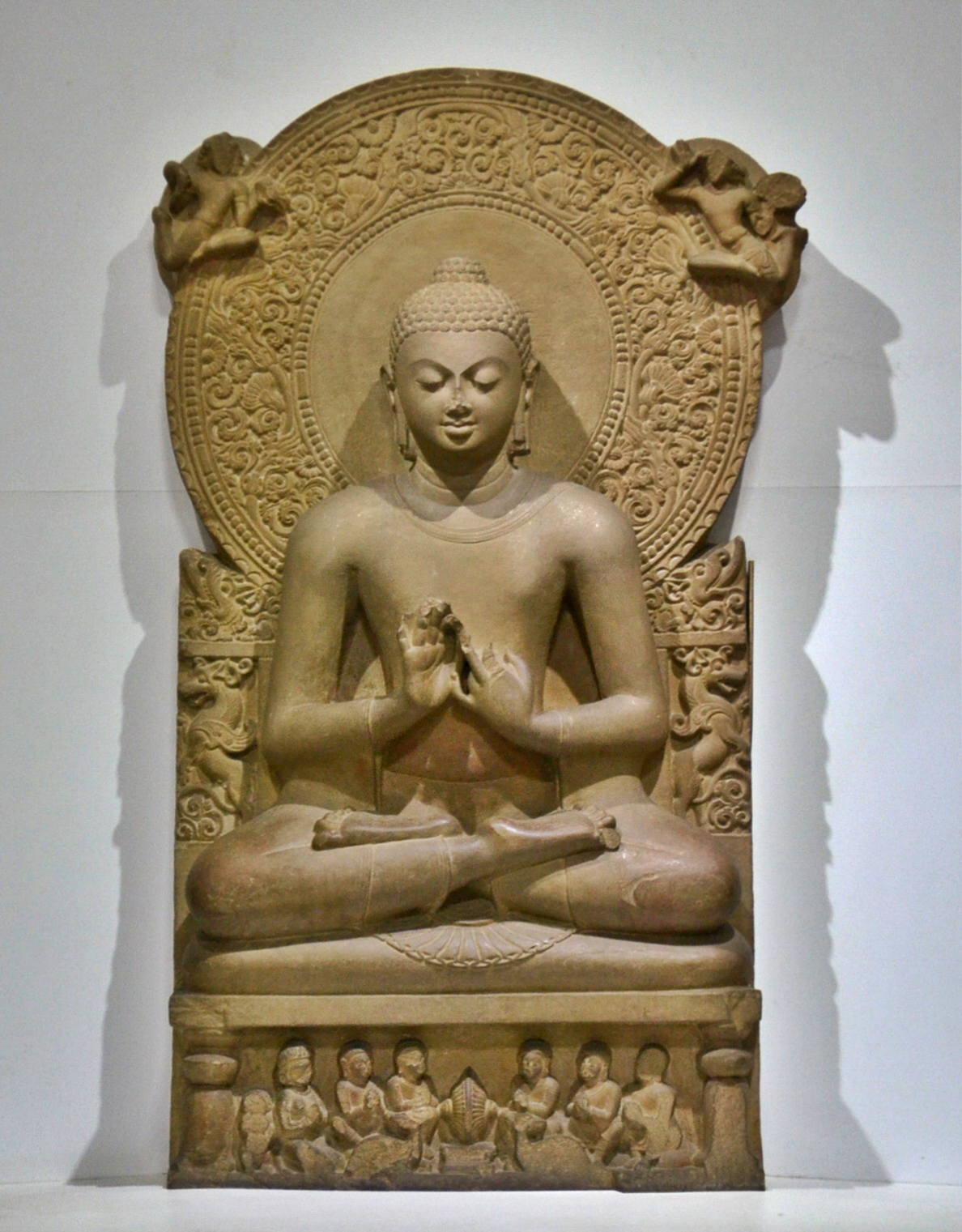 03Buddha_in_Sarnath_Museum_(Dhammajak_Mutra).jpg